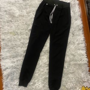 Figs black technical collection joggers